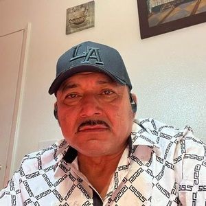 Meet your Posher, Froylan